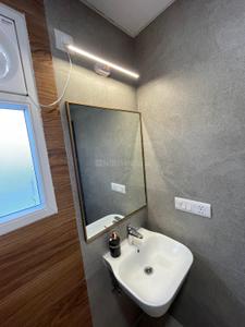 Bathroom Image of 659 Sq.ft 1 RK Apartment / Flat for rent in Purvanchal Royal City Phase 2, Chi V Greater Noida for Rs. 28000