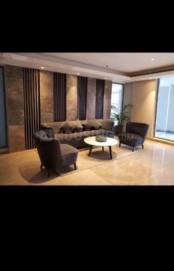 Paras Dews Main Image 1