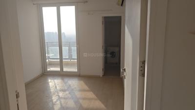 Bedroom Image of 1670 Sq.ft 3 BHK Apartment / Flat for rent in DLF The Primus, Sector 82A Gurgaon for Rs. 55000