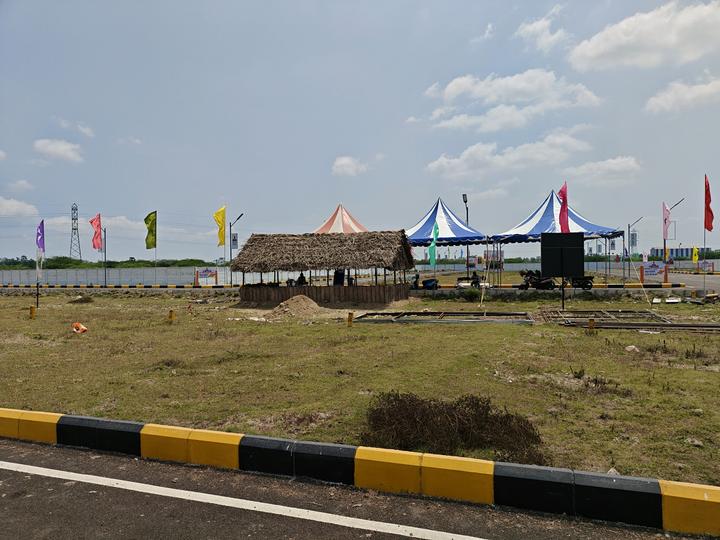 Padappai Main Image 1