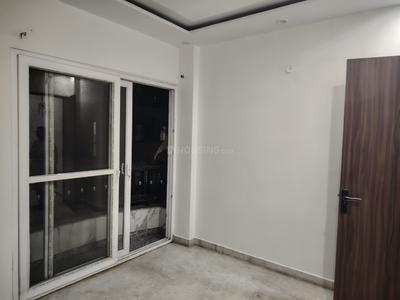Bedroom Image of 900 Sq.ft 2 BHK Builder Floor for rent in Ashok Nagar New Delhi for Rs. 31000