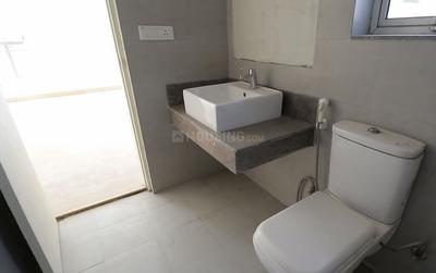 Bathroom Image of 1565 Sq.ft 2 BHK Apartment / Flat for sale in Bestech Park View Ananda, Sector 81 Gurgaon for Rs. 18000000