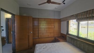 Bedroom Image of 1485 Sq.ft 3 BHK Apartment / Flat for rent in Paldi Ahmedabad for Rs. 38000