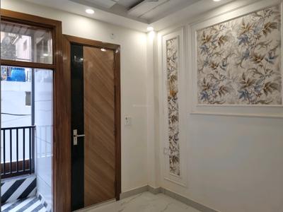 Bedroom Image of 600 Sq.ft 2 BHK Apartment / Flat for sale in Dwarka Mor New Delhi for Rs. 4000000