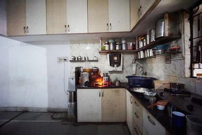 Kitchen Image of 1620 Sq.ft 3 BHK Independent House for sale in Khokhra Ahmedabad for Rs. 6500000