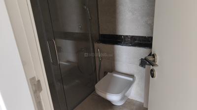 Image of 2300 Sq.ft 3 BHK Apartment / Flat for rent in DLF One Midtown, Karampura, New Delhi for Rs. 130000
