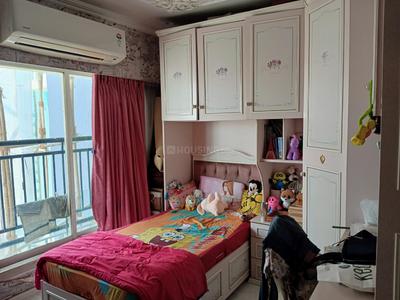 Bedroom Image of 660 Sq.ft 2 BHK Apartment / Flat for sale in Dadar West Mumbai for Rs. 32500000