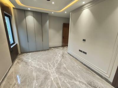 Bedroom Image of 2700 Sq.ft 4 BHK Builder Floor for sale in Naraina New Delhi for Rs. 62500000