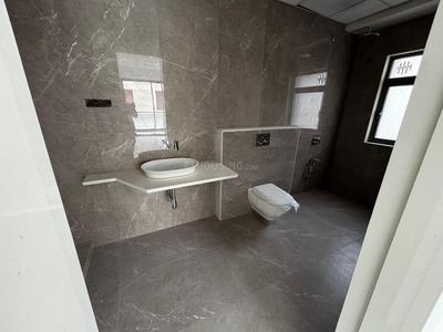 Bathroom Image of 2664 Sq.ft 4 BHK Apartment / Flat for sale in Bhayli Vadodara for Rs. 18100000
