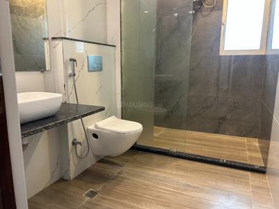 Bathroom Image of 3900 Sq.ft 4 BHK Apartment / Flat for sale in Ideal Exotica, New Alipore Kolkata for Rs. 65000000