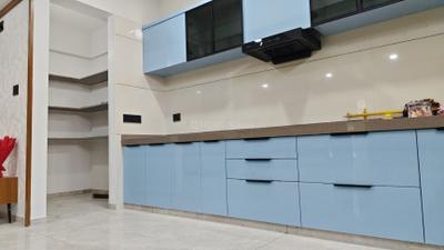Kitchen Image of 3600 Sq.ft 3.5 BHK Apartment / Flat for rent in Shlokam Sharnam, Sargasan Gandhinagar for Rs. 45000