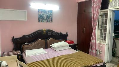 Bedroom Image of 2877 Sq.ft 4 BHK Apartment / Flat for rent in Jugal Kishore Emerald Court, Hazratganj Lucknow for Rs. 55000