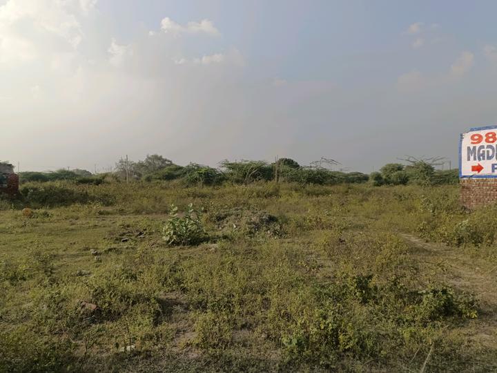 Sector 30 Rohini Main Image 1