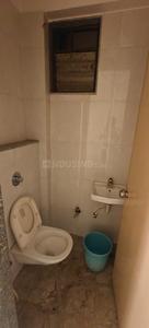 Bathroom Image of 1600 Sq.ft 3 BHK Apartment / Flat for sale in Paldi Ahmedabad for Rs. 10500000