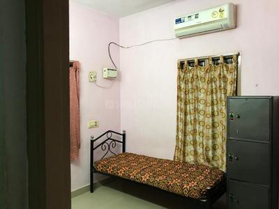 Bedroom Image of prashant pg accmodation in Thoraipakkam, Chennai