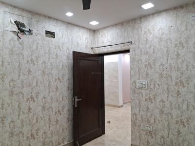 Bedroom Image of 1200 Sq.ft 2 BHK Apartment / Flat for sale in Paschim Vihar New Delhi for Rs. 19000000