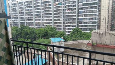 Balcony Image of 1400 Sq.ft 2.5 BHK Apartment / Flat for sale in Kingswood Court, Crossings Republik Ghaziabad for Rs. 10500000