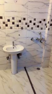 Bathroom Image of Neha PG in Sector 71, Noida
