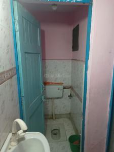 Image of 600 Sq.ft 2 BHK Builder Floor for rent in DDA LIG Flats Pocket E, Dilshad Garden, New Delhi for Rs. 16000