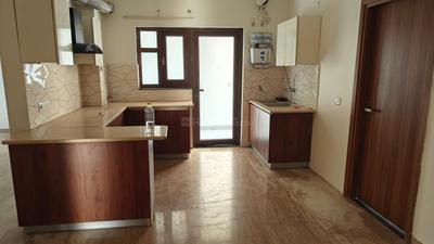 Kitchen Image of 1500 Sq.ft 3 BHK Apartment / Flat for rent in Azea Botanica, Vrindavan Yojana Lucknow for Rs. 32000