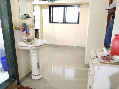 Bathroom Image of 600 Sq.ft 1 BHK Builder Floor for rent in Wadgaon Sheri Pune for Rs. 20000