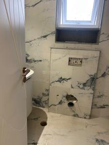 Image of 1700 Sq.ft 3 BHK Builder Floor for sale in Surajmal Vihar, New Delhi for Rs. 35000000