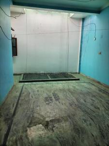 Bedroom Image of 800 Sq.ft 2 BHK Builder Floor for rent in Jankipuram Lucknow for Rs. 10000