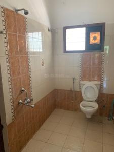 Bathroom Image of 2200 Sq.ft 2 BHK Builder Floor for rent in Selvapuram South Coimbatore for Rs. 22000
