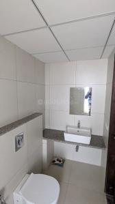 Bathroom Image of 1100 Sq.ft 3 BHK Apartment / Flat for rent in Fortune Air, Gotri Vadodara for Rs. 32000