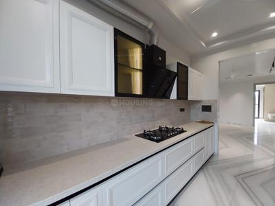 Kitchen Image of 2100 Sq.ft 3 BHK Builder Floor for rent in South City Luxury Floors, Sector 50 Gurgaon for Rs. 90000
