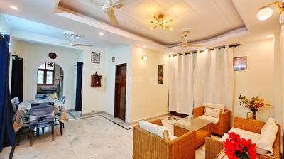 Hall Image of 600 Sq.ft 1 BHK Independent House for rent in Indirapuram Ghaziabad for Rs. 18000