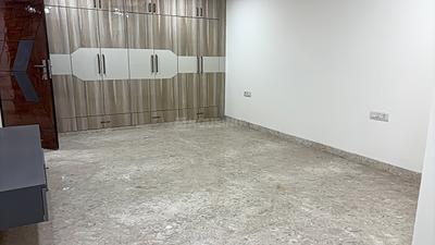 Bedroom Image of 2700 Sq.ft 4 BHK Builder Floor for sale in Paschim Vihar New Delhi for Rs. 40000000
