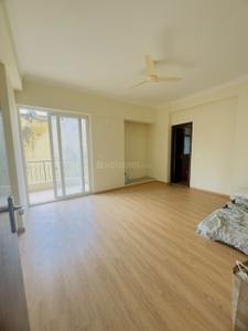 Bedroom Image of 1550 Sq.ft 3 BHK Apartment / Flat for sale in Amrapali Crystal Homes Phase 1, Sector 76 Noida for Rs. 23000000