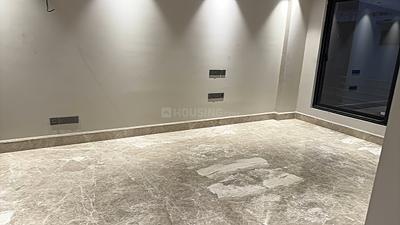 Bedroom Image of 1800 Sq.ft 3 BHK Builder Floor for sale in Defence Colony New Delhi for Rs. 79500000