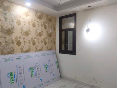 Bedroom Image of 923 Sq.ft 3 BHK Apartment / Flat for sale in Burari New Delhi for Rs. 4500111