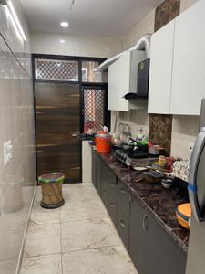 Kitchen Image of 360 Sq.ft 1 BHK Builder Floor for sale in Shalimar Bagh New Delhi for Rs. 8000000