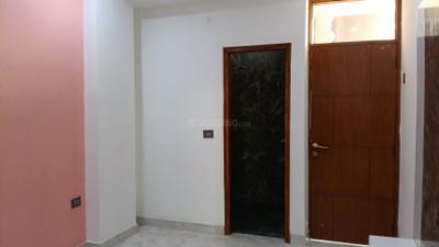 Bedroom Image of 1400 Sq.ft 3 BHK Apartment / Flat for sale in Avenue 1, Sector 73 Noida for Rs. 5260000