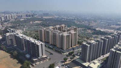 Image of 1930 Sq.ft 3 BHK Apartment / Flat for sale in Shela, Ahmedabad for Rs. 11000000