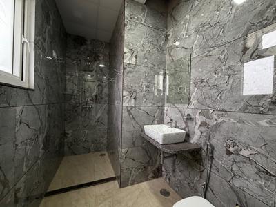 Bathroom Image of 1000 Sq.ft 2 BHK Apartment / Flat for sale in Tonk Phatak Jaipur for Rs. 5400000