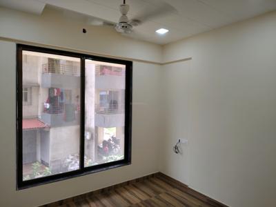 Bedroom Image of 1300 Sq.ft 3 BHK Apartment / Flat for sale in Lodha Sterling, Thane West Thane for Rs. 21500000