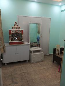 Bedroom Image of 1350 Sq.ft 2.5 BHK Apartment / Flat for rent in Azad Apartments, Kalu Sarai New Delhi for Rs. 75000