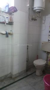 Bathroom Image of 250 Sq.ft 1 RK Independent House for rent in Govindpuri Extension New Delhi for Rs. 22000