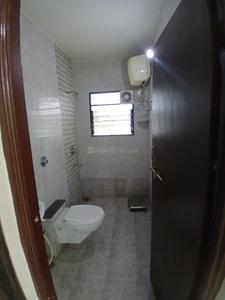 Bathroom Image of 2000 Sq.ft 3 BHK Apartment / Flat for rent in Lotus Court, Civil Lines Nagpur for Rs. 40000