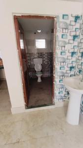 Image of 1000 Sq.ft 2 BHK Apartment / Flat for sale in Airport Gate No 2, Kolkata for Rs. 3600000