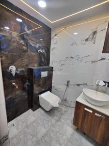 Bathroom Image of 1750 Sq.ft 3 BHK Apartment / Flat for sale in CGHS ShivLok Apartment, Sector 6 Dwarka New Delhi for Rs. 23000000