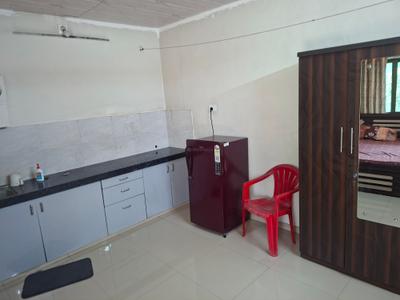Kitchen Image of 490 Sq.ft 1 RK Apartment / Flat for rent in Fortune Dream Con Fortune Flowers, Geeta Nagar Vapi for Rs. 11000