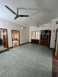 Hall Image of 2000 Sq.ft 5 BHK Independent House for sale in South Dum Dum Kolkata for Rs. 16000000
