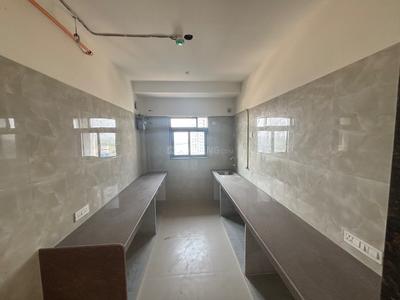Kitchen Image of 2000 Sq.ft 4 BHK Apartment / Flat for sale in Sheth 72 West, Andheri West Mumbai for Rs. 80000000