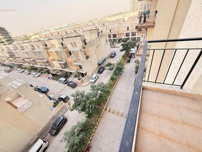Balcony Image of 1140 Sq.ft 3 BHK Apartment / Flat for rent in Amrapali Enchante, Noida Extension Greater Noida for Rs. 20000