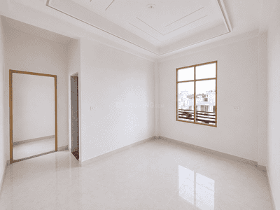 Bedroom Image of 2200 Sq.ft 4 BHK Independent House for sale in Akhari Varanasi for Rs. 11500000